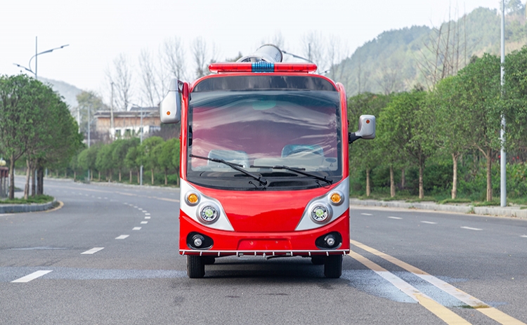 2座除塵車，道路降塵霧炮車